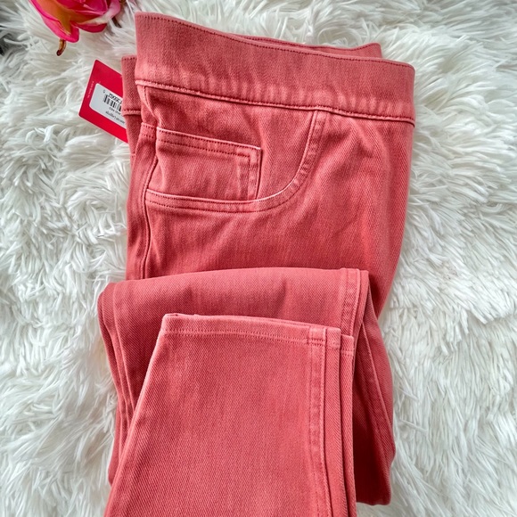 New with tags SPANX JEAN-ISH ANKLE LEGGINGS with Built in Slimming panel. SZ LG - Picture 10 of 14